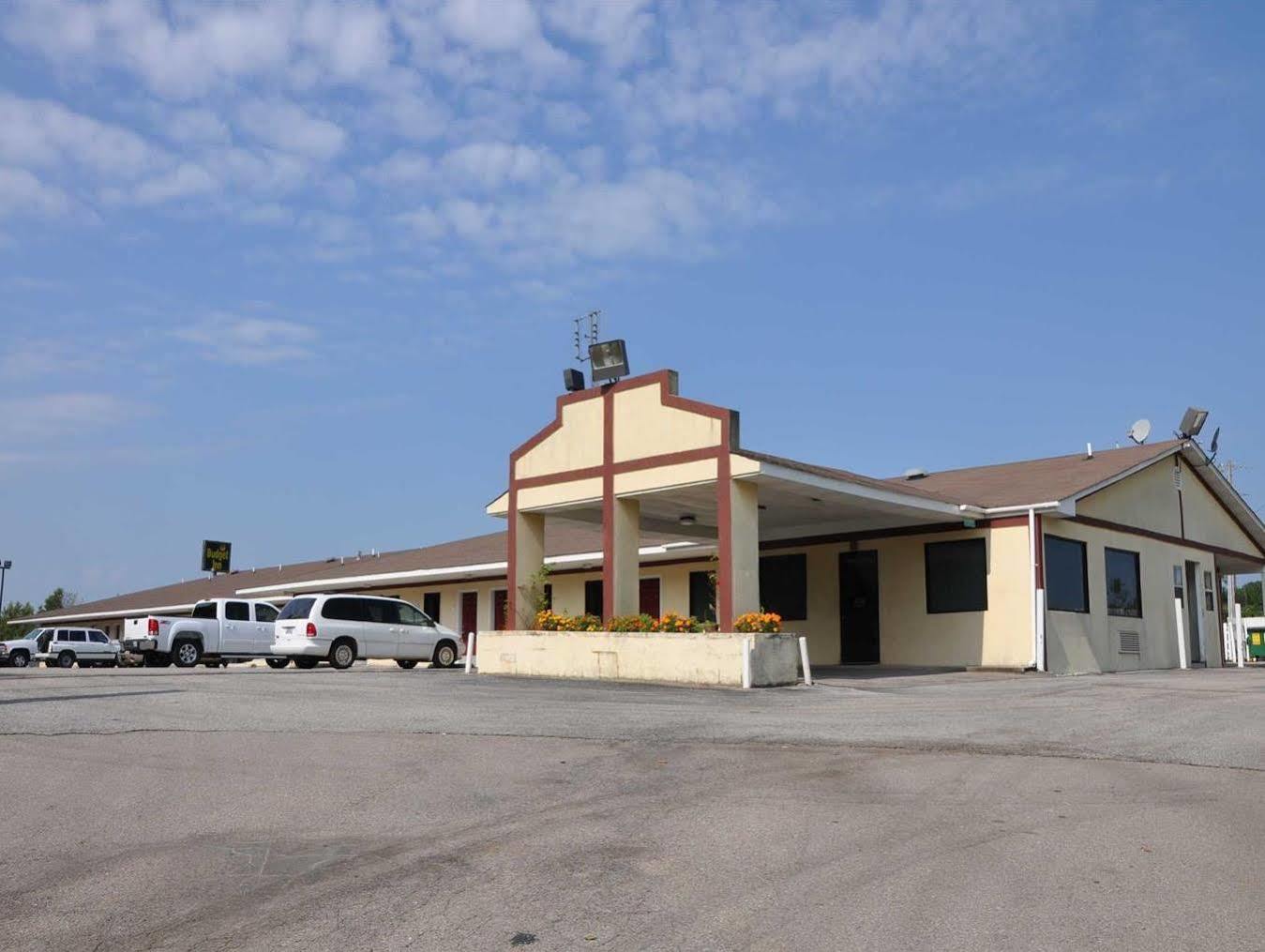 Budget Inn Elkmont Exterior photo